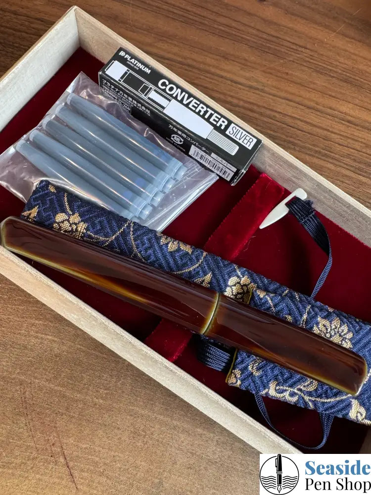 Nakaya Dorsal Fin V.2 Heki Tamenuri Fountain Pen Broad Nib Fountain Pens